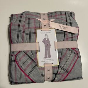 Victoria's Secret Pink and Gray Plaid Flannel Pajama Set size medium